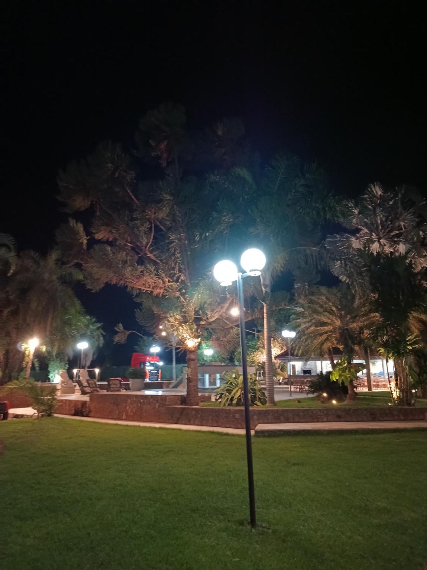 Parque Das Arvores Hospedagem E Eventos Barretos Eksteriør bilde